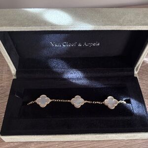 5 Motifs Clover Bracelet, Mother-of-Pearl, Lucky Four Leaf Vintage Alhambra